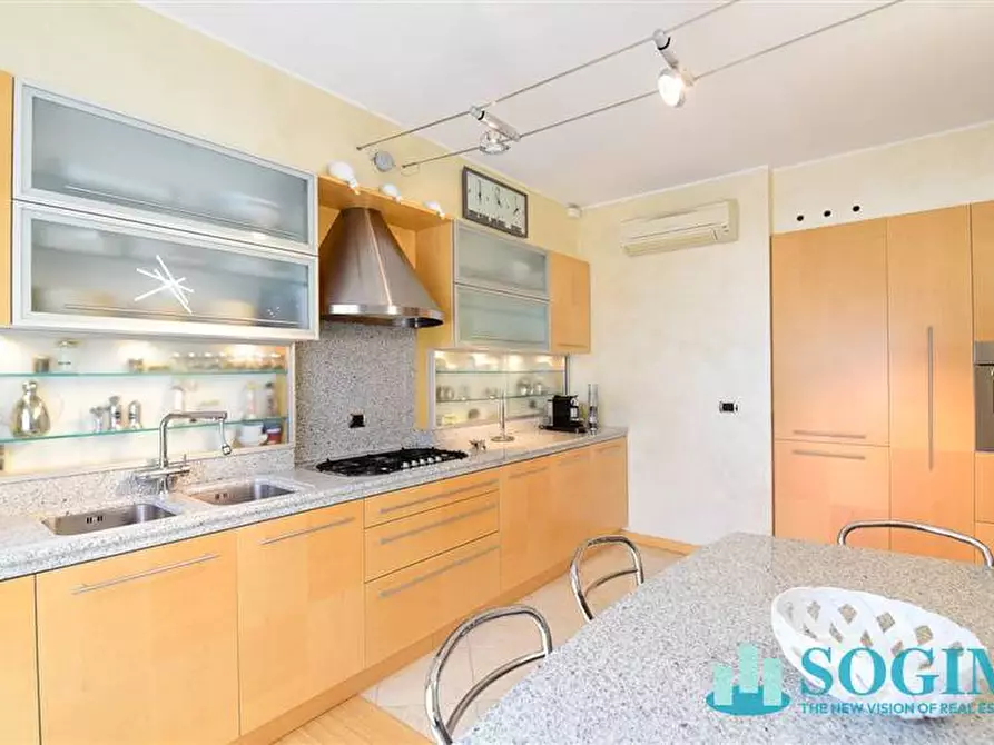 Immagine 12 di Appartamento in vendita  in Via Odescalchi 39 a Seregno