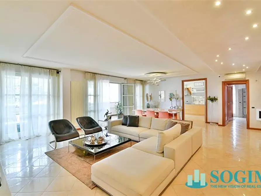 Immagine 1 di Appartamento in vendita  in Via Odescalchi 39 a Seregno