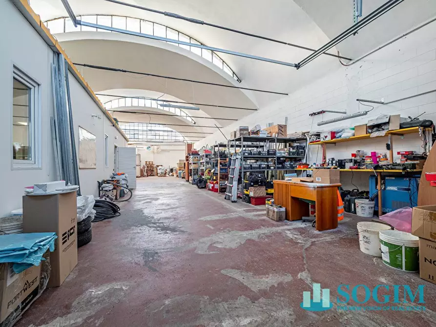 Immagine 12 di Capannone industriale in affitto  in Via carlo Bianchi a Inverigo