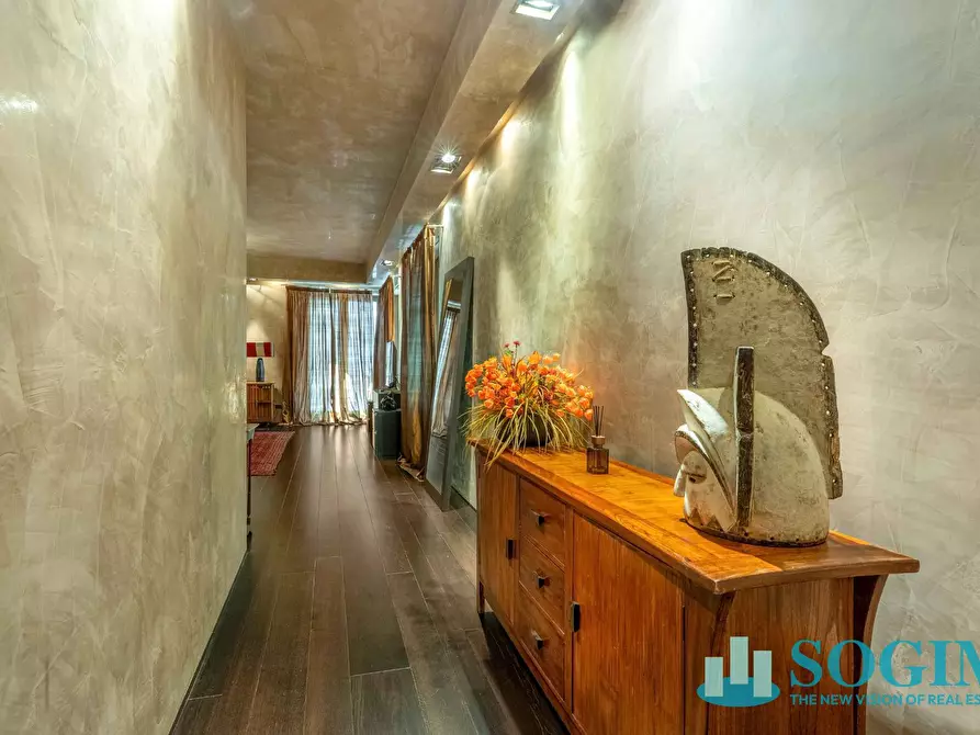 Immagine 9 di Appartamento in vendita  in via Marcona 15 a Milano