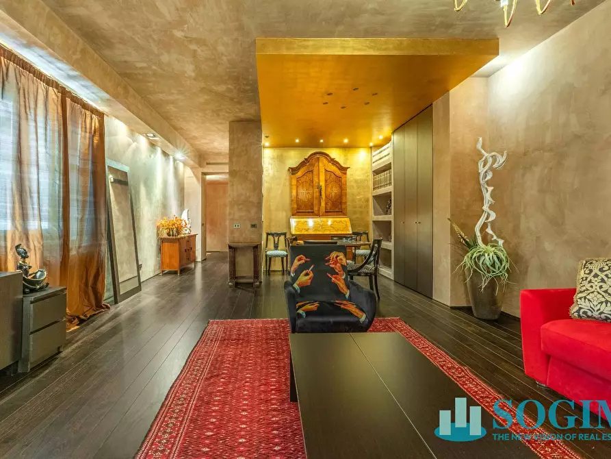 Immagine 5 di Appartamento in vendita  in via Marcona 15 a Milano