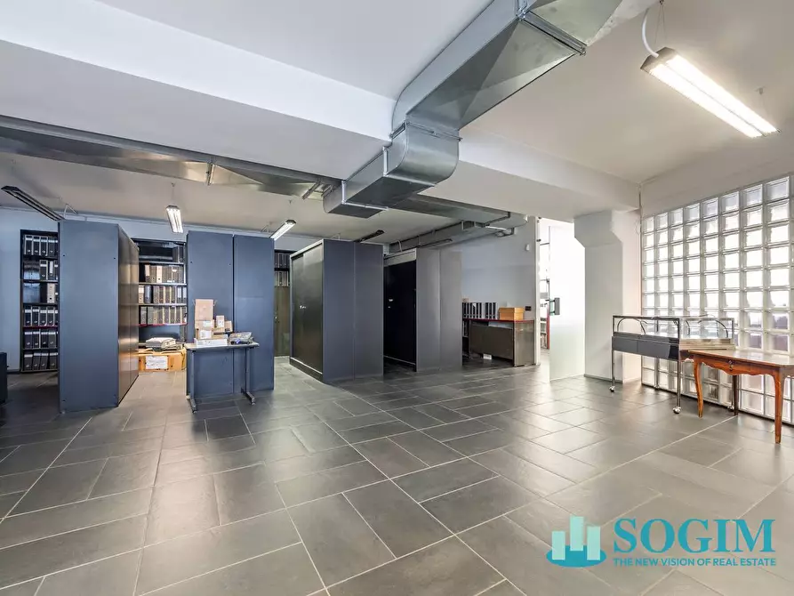 Immagine 13 di Capannone industriale in vendita  in Via Lenticchia a Como