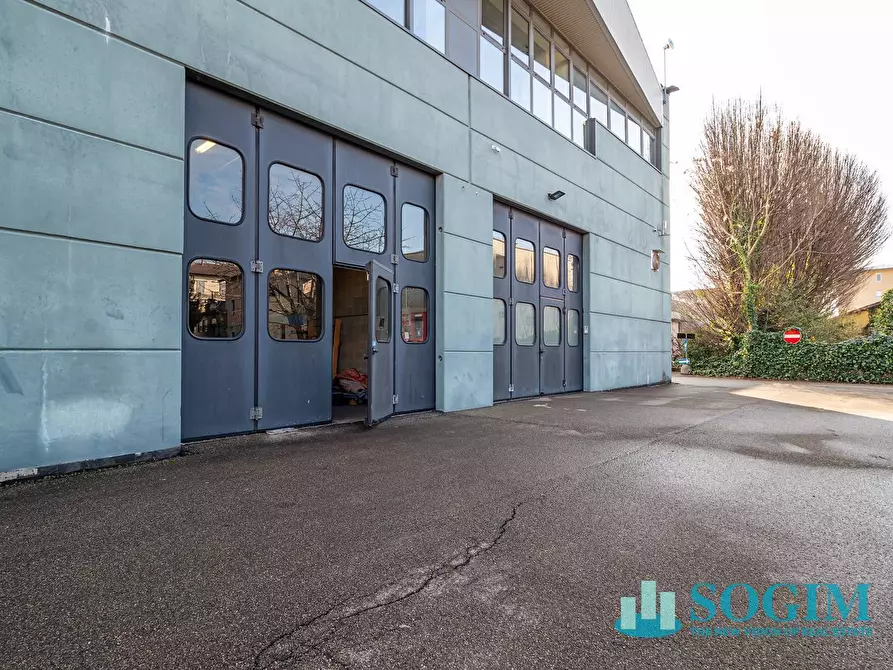 Immagine 22 di Capannone industriale in vendita  in Via Lenticchia a Como