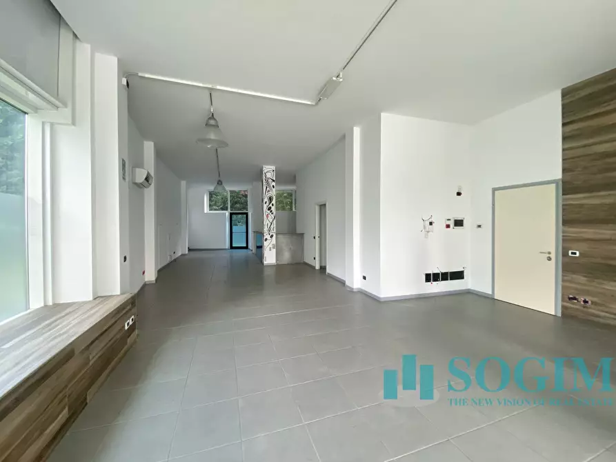 Immagine 3 di Ufficio in affitto  in Via Piceni a Gallarate
