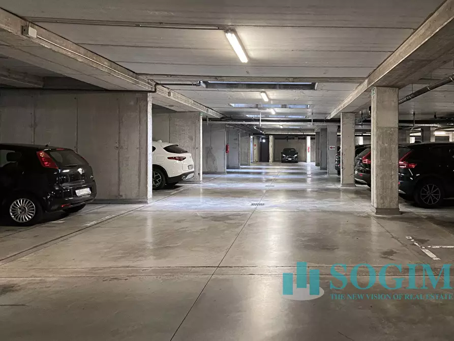 Immagine 24 di Ufficio in affitto  in Via Piceni a Gallarate