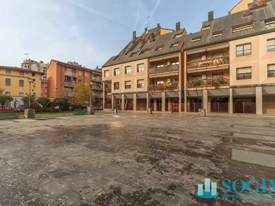 Immagine 28 di Appartamento in vendita  in Via Fogagnolo 89 a Sesto San Giovanni