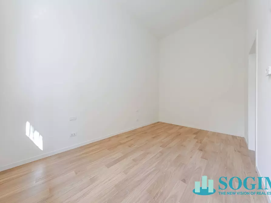 Immagine 14 di Appartamento in vendita  in VIALE STELVIO 51 a Milano