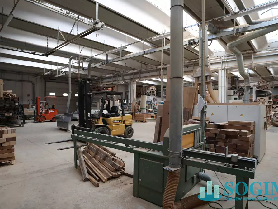 Immagine 10 di Capannone industriale in vendita  in Via Casati a Brenna