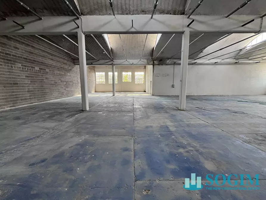 Immagine 2 di Capannone industriale in affitto  in via Silvio Pellico 38 a Abbiategrasso