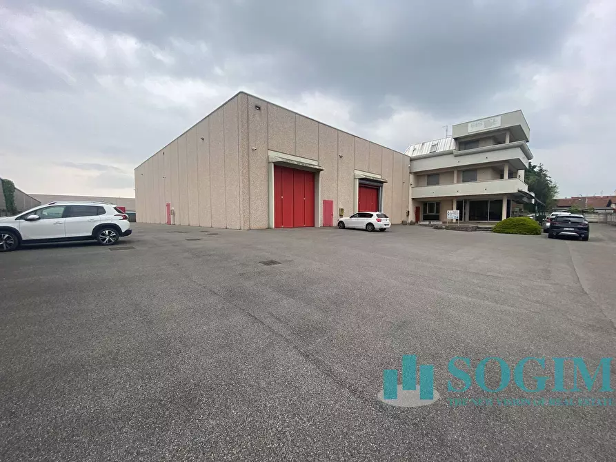 Immagine 12 di Capannone industriale in vendita  in Via Virgilio 6 a Giussano