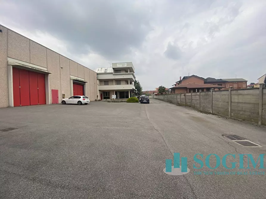 Immagine 10 di Capannone industriale in vendita  in Via Virgilio 6 a Giussano