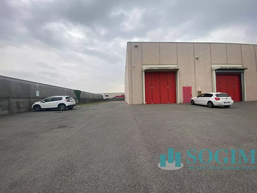 Immagine 13 di Capannone industriale in vendita  in Via Virgilio 6 a Giussano