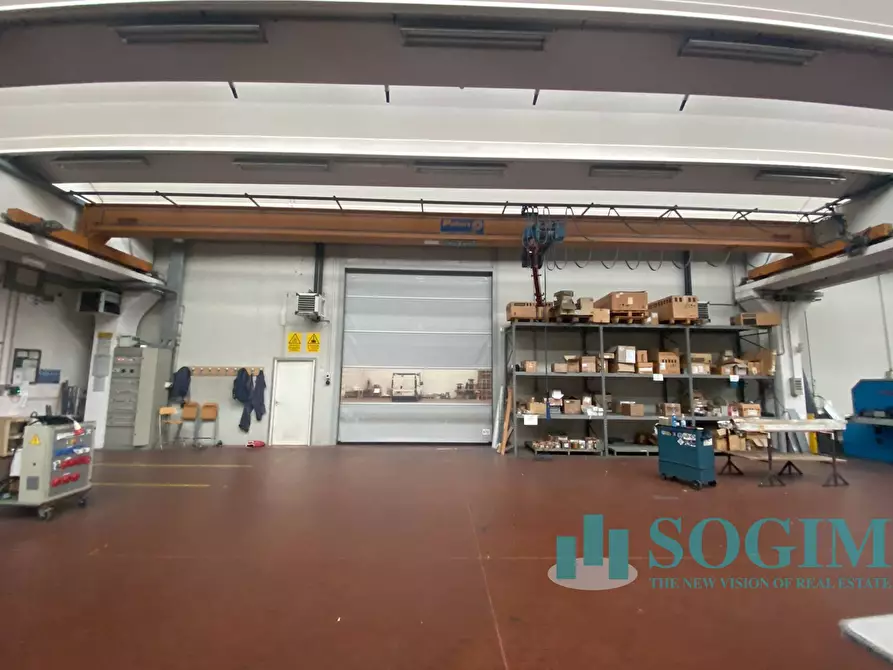 Immagine 30 di Capannone industriale in vendita  in Via Virgilio 6 a Giussano