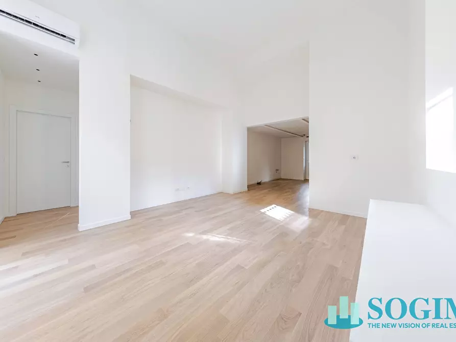 Immagine 7 di Appartamento in vendita  in VIALE STELVIO 51 a Milano