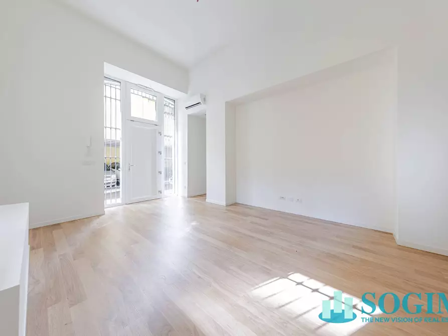 Immagine 1 di Appartamento in vendita  in VIALE STELVIO 51 a Milano
