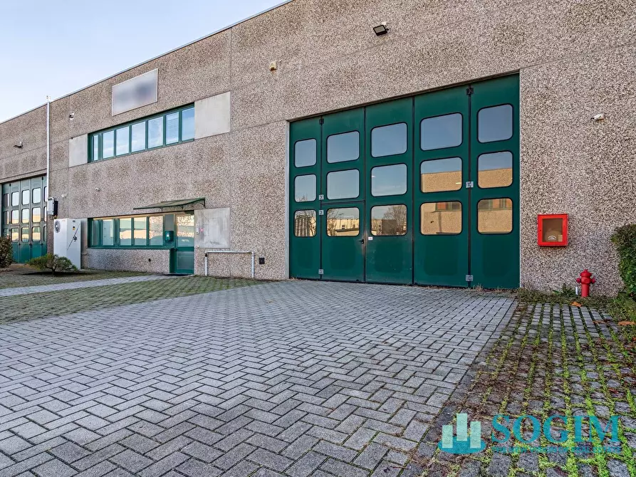 Immagine 23 di Capannone industriale in vendita  in via tevere a Fino Mornasco