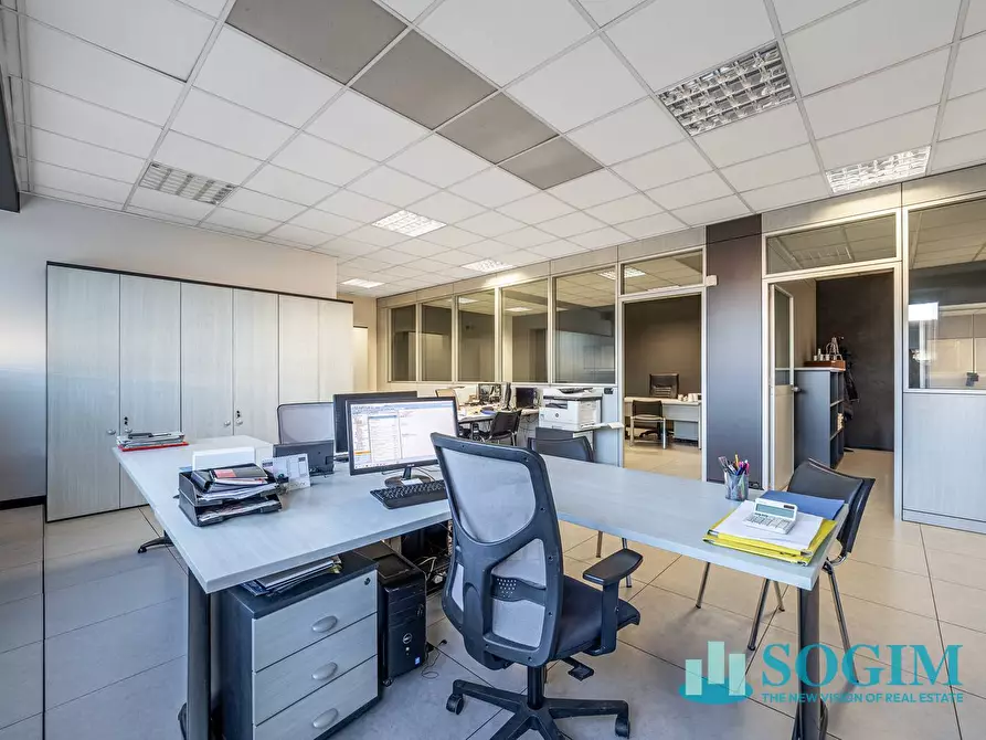 Immagine 18 di Capannone industriale in vendita  in via tevere a Fino Mornasco