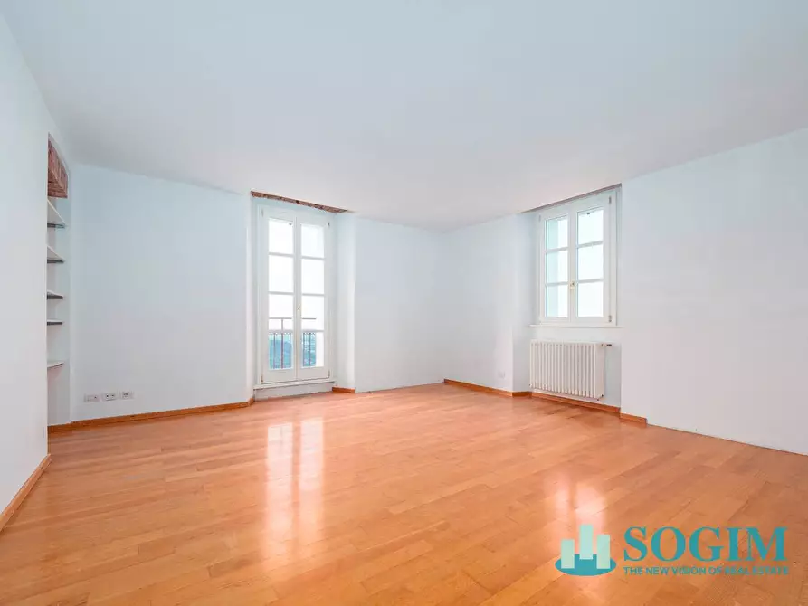 Immagine 2 di Appartamento in vendita  in Via Pacinotti 3 a Como