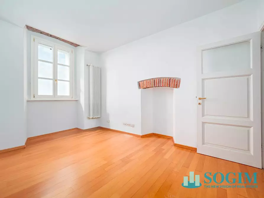 Immagine 5 di Appartamento in vendita  in Via Pacinotti 3 a Como