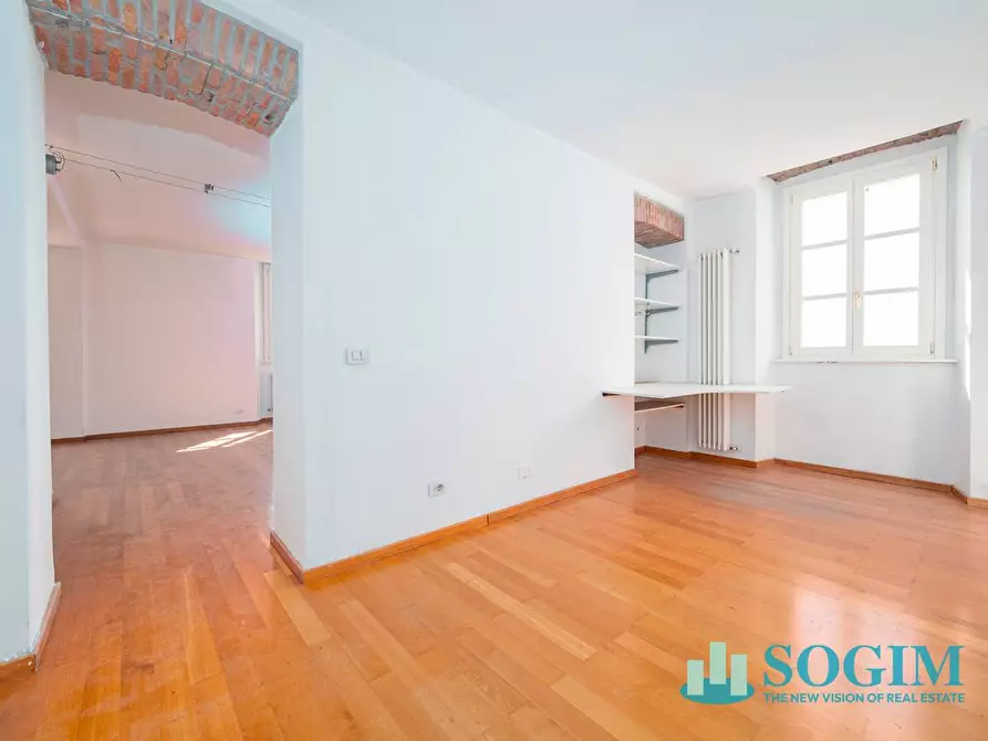 Immagine 21 di Appartamento in vendita  in Via Pacinotti 3 a Como