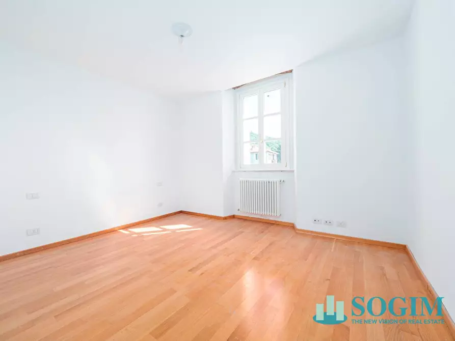 Immagine 23 di Appartamento in vendita  in Via Pacinotti 3 a Como