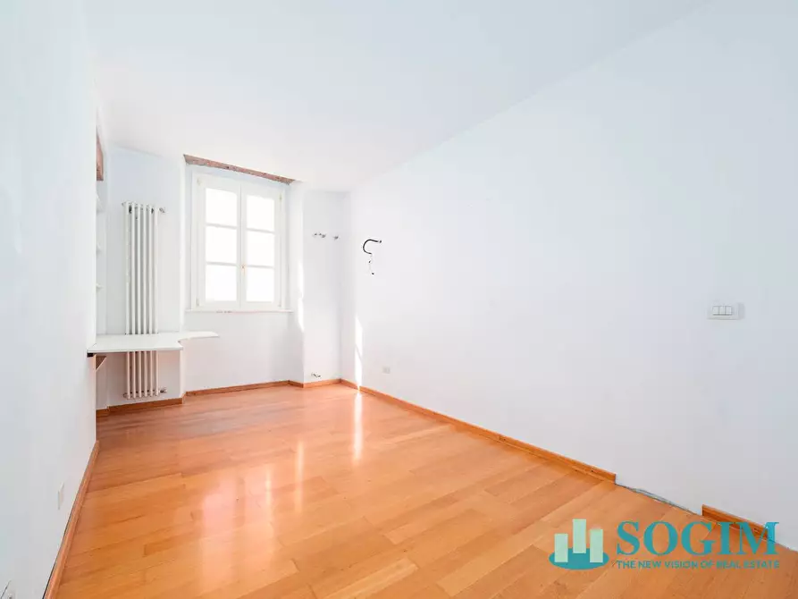 Immagine 16 di Appartamento in vendita  in Via Pacinotti 3 a Como