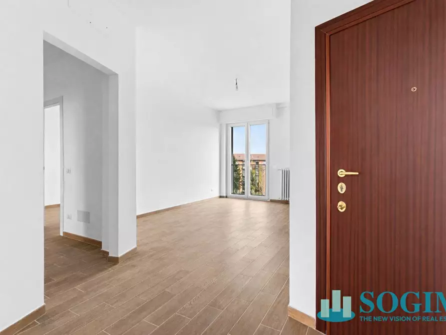 Immagine 2 di Appartamento in vendita  in Via Val Lagarina 73 a Milano