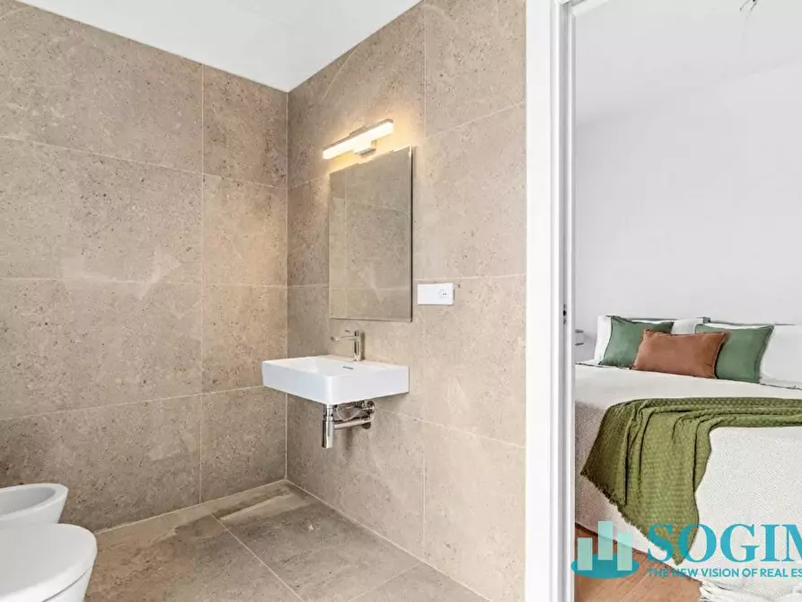 Immagine 15 di Appartamento in vendita  in Via Cortina D'ampezzo 21 a Milano