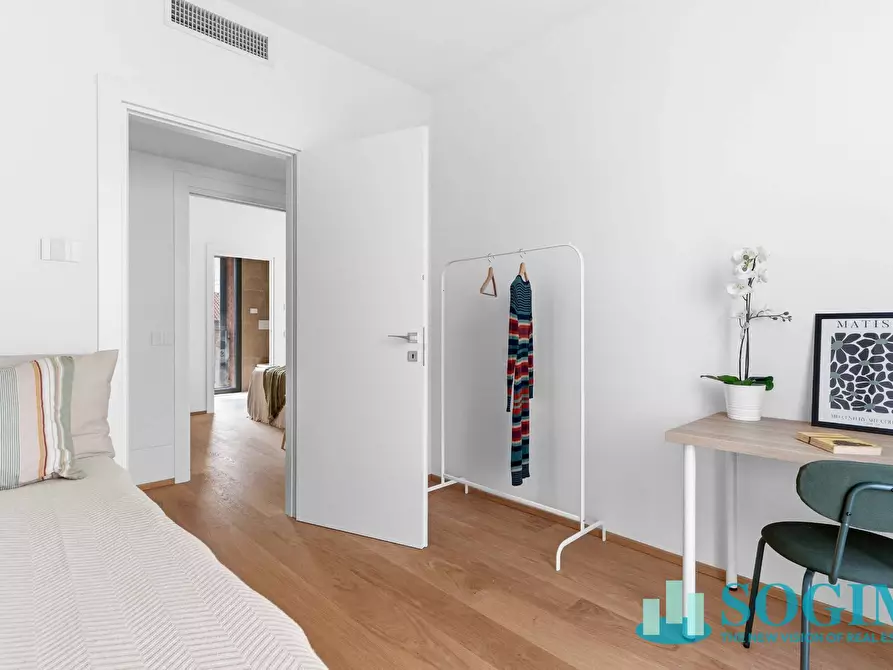 Immagine 24 di Appartamento in vendita  in Via Cortina D'ampezzo 21 a Milano