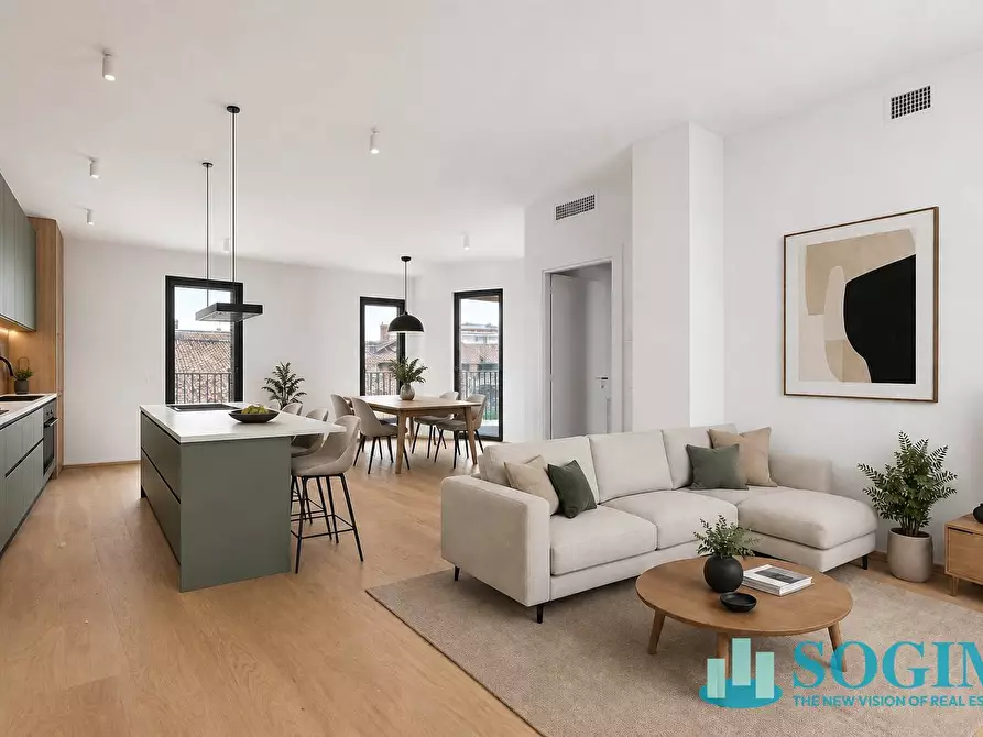 Immagine 2 di Appartamento in vendita  in Via Cortina D'ampezzo 21 a Milano