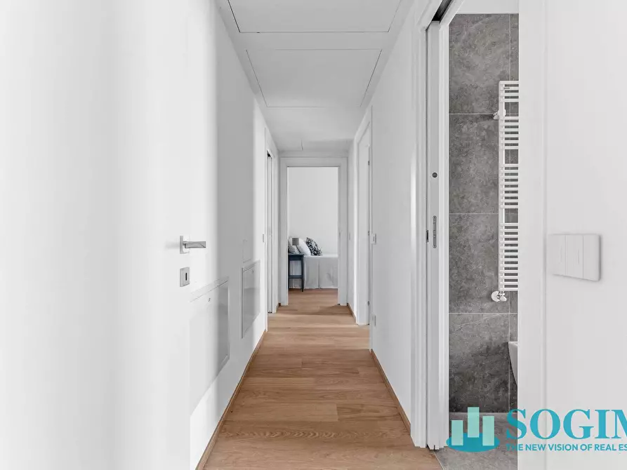 Immagine 31 di Appartamento in vendita  in Via Cortina D'ampezzo 21 a Milano