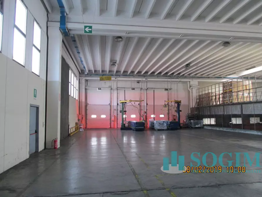 Immagine 6 di Capannone industriale in vendita  in De Gasperi a Arcore
