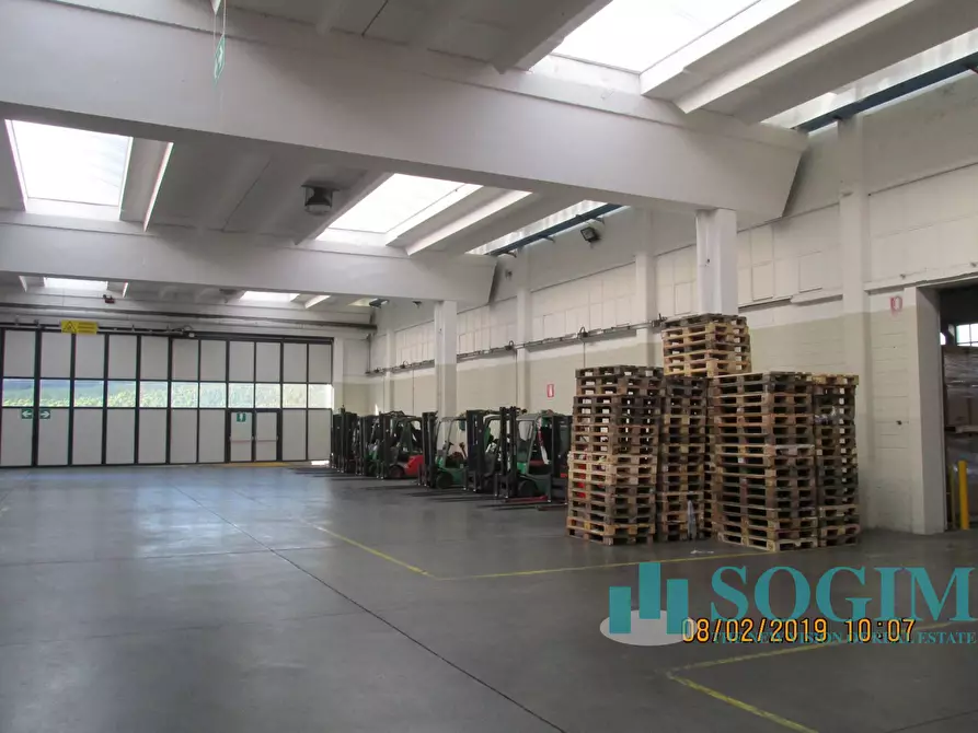 Immagine 3 di Capannone industriale in vendita  in De Gasperi a Arcore