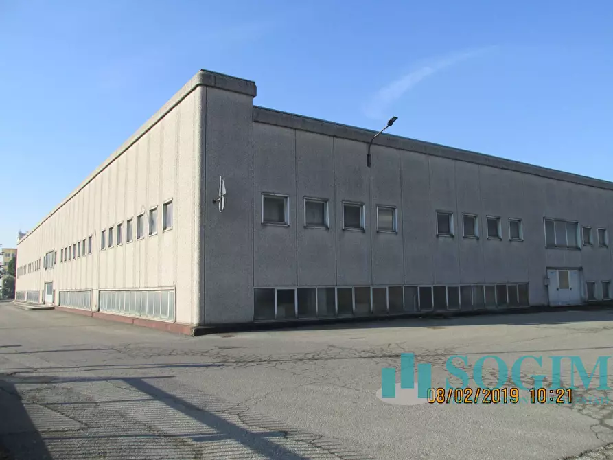 Immagine 9 di Capannone industriale in vendita  in De Gasperi a Arcore