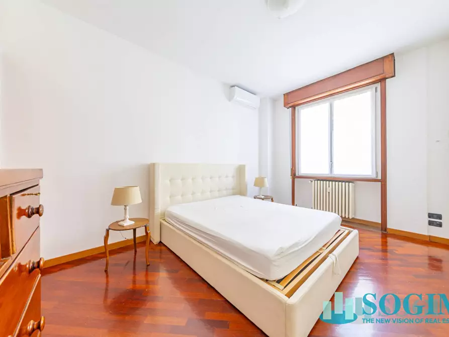 Immagine 29 di Appartamento in affitto  in VIA EMILIO MOROSINI 40 a Milano