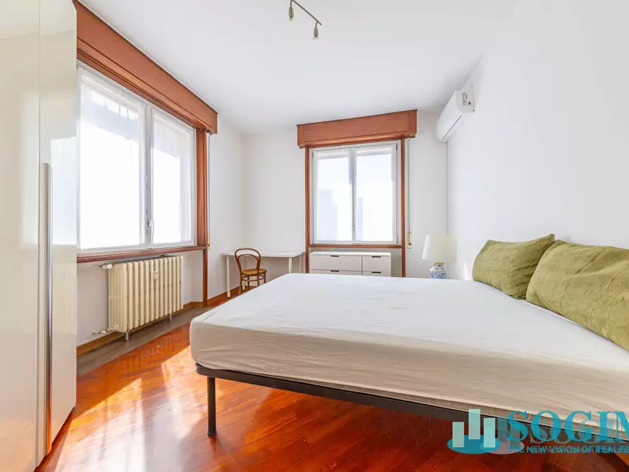 Immagine 33 di Appartamento in affitto  in VIA EMILIO MOROSINI 40 a Milano