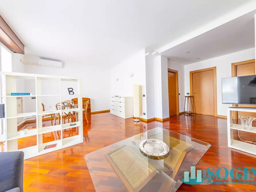 Immagine 52 di Appartamento in affitto  in VIA EMILIO MOROSINI 40 a Milano