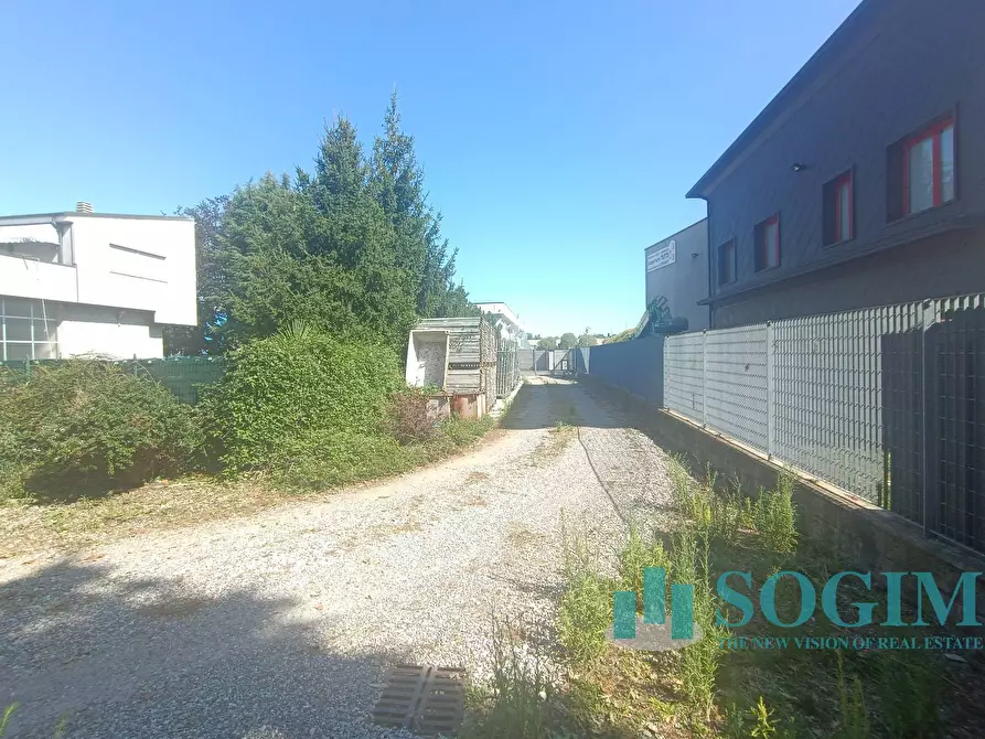 Immagine 15 di Ufficio in vendita  in Via Varesina 7 a Mozzate