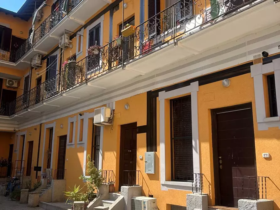 Immagine 2 di Appartamento in affitto  in Via Montegani 6 a Milano