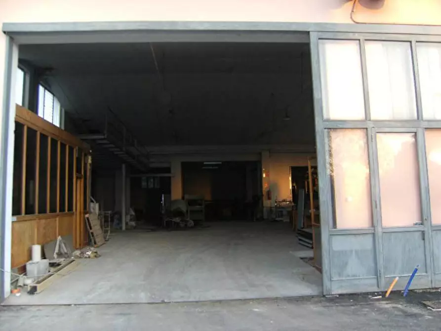 Immagine 3 di Capannone industriale in vendita  in via Fratelli Kennedy a Novedrate