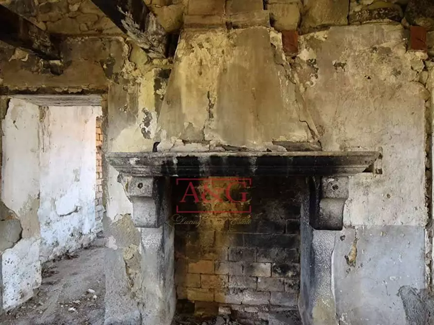 Immagine 7 di Rustico / casale in vendita  in osoli a Roccafluvione