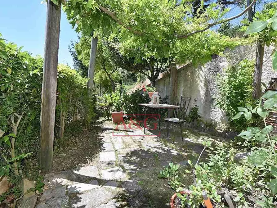 Immagine 13 di Casa indipendente in vendita  in callugo a Amandola