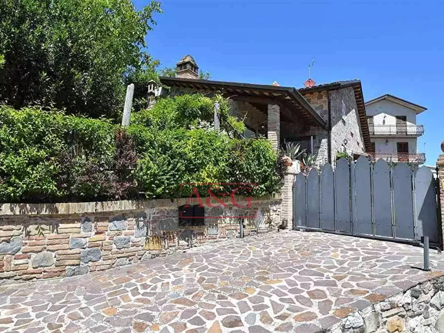 Immagine 34 di Casa indipendente in vendita  in callugo a Amandola