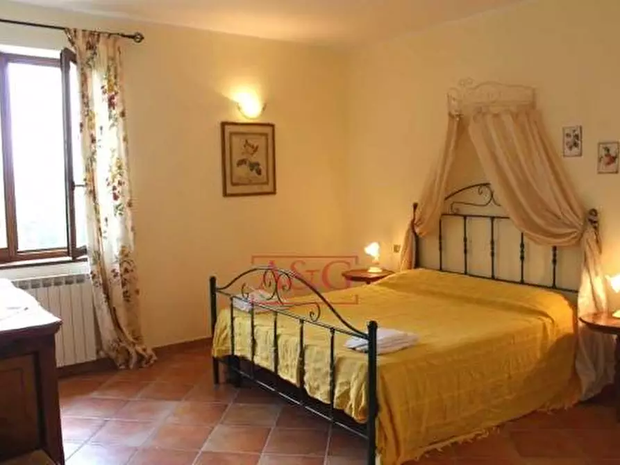 Immagine 18 di Rustico / casale in vendita  in VILLA VIDONI a Amandola