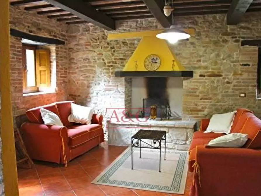 Immagine 8 di Rustico / casale in vendita  in VILLA VIDONI a Amandola