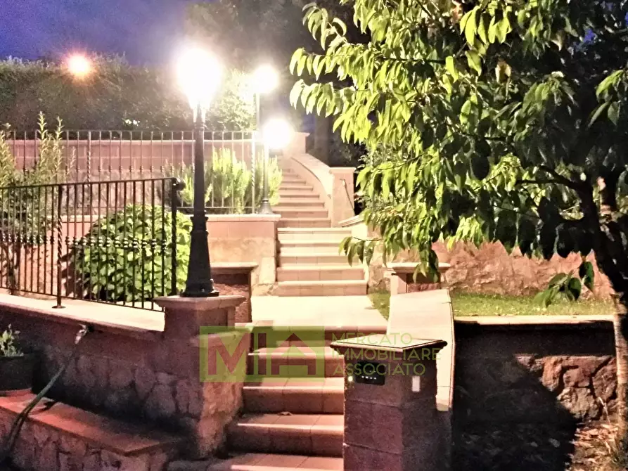 Immagine 43 di Villa in vendita  in CASA TASSO a Amandola