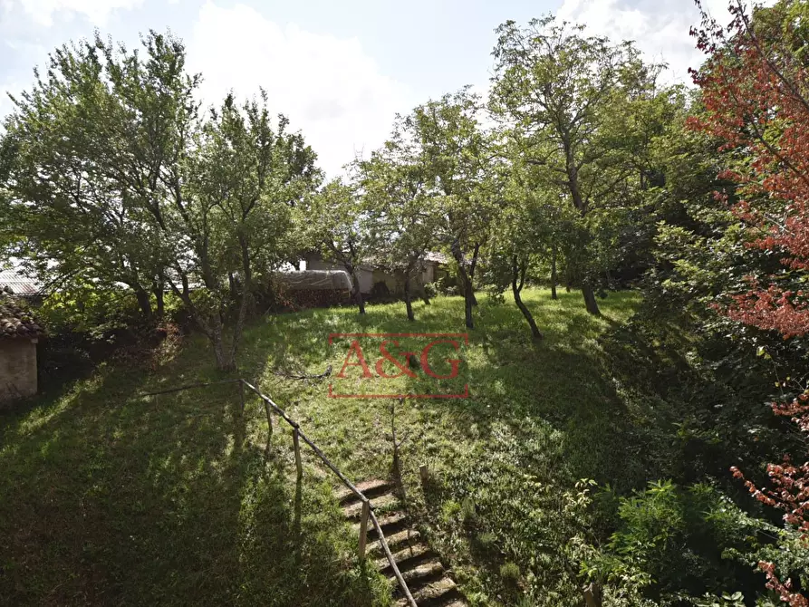 Immagine 25 di Casa indipendente in vendita  in villa garulla inferiore a Amandola