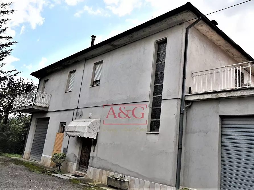 Immagine 11 di Casa indipendente in vendita  in via ugo la malfa 38 a Amandola