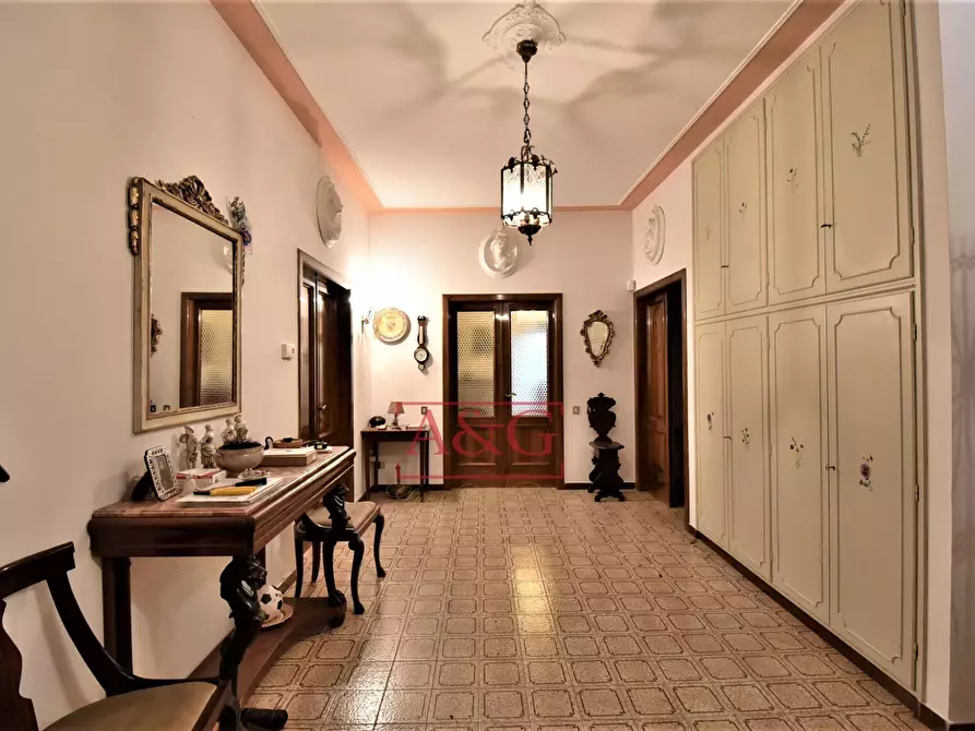 Immagine 23 di Villa in vendita  in fabio filzi a Amandola