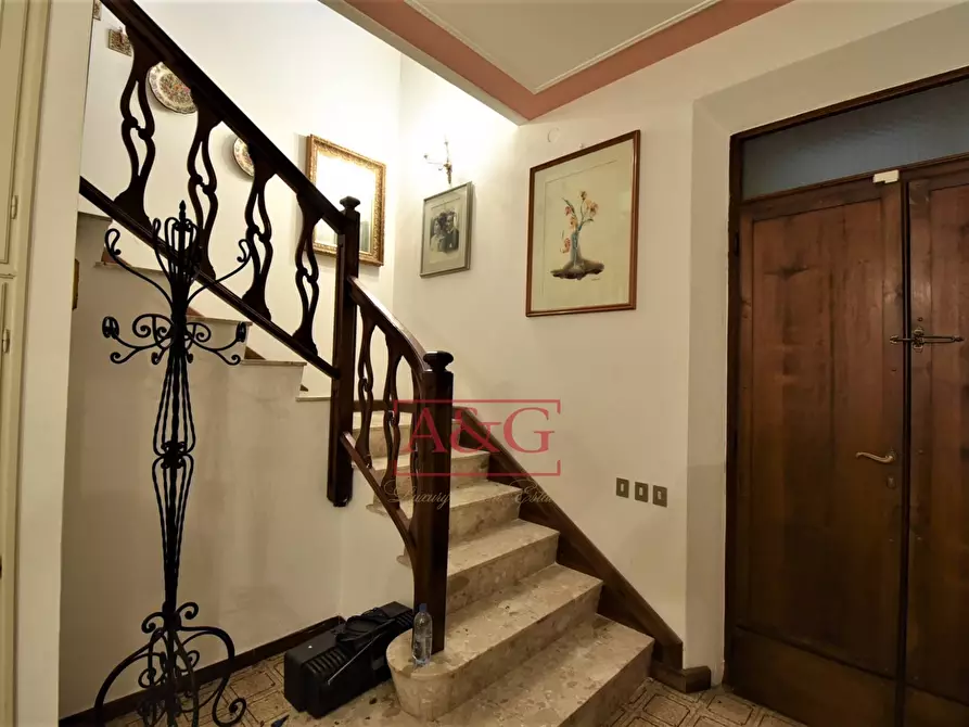 Immagine 33 di Villa in vendita  in fabio filzi a Amandola